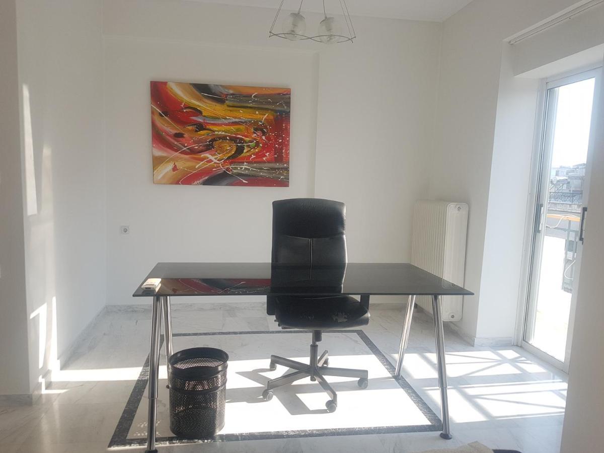 Nn Larisa Deluxe Apartment Buitenkant foto