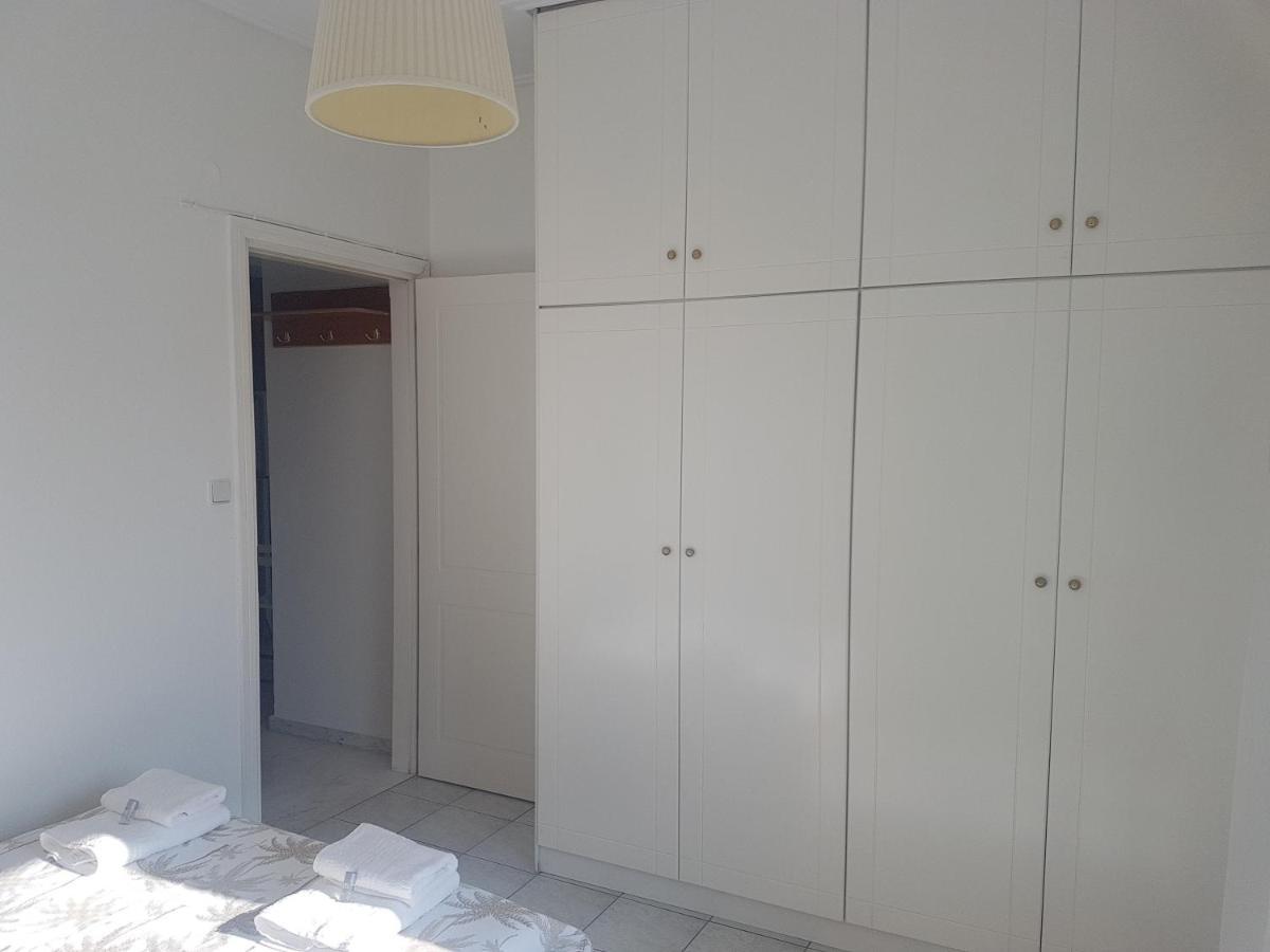 Nn Larisa Deluxe Apartment Buitenkant foto