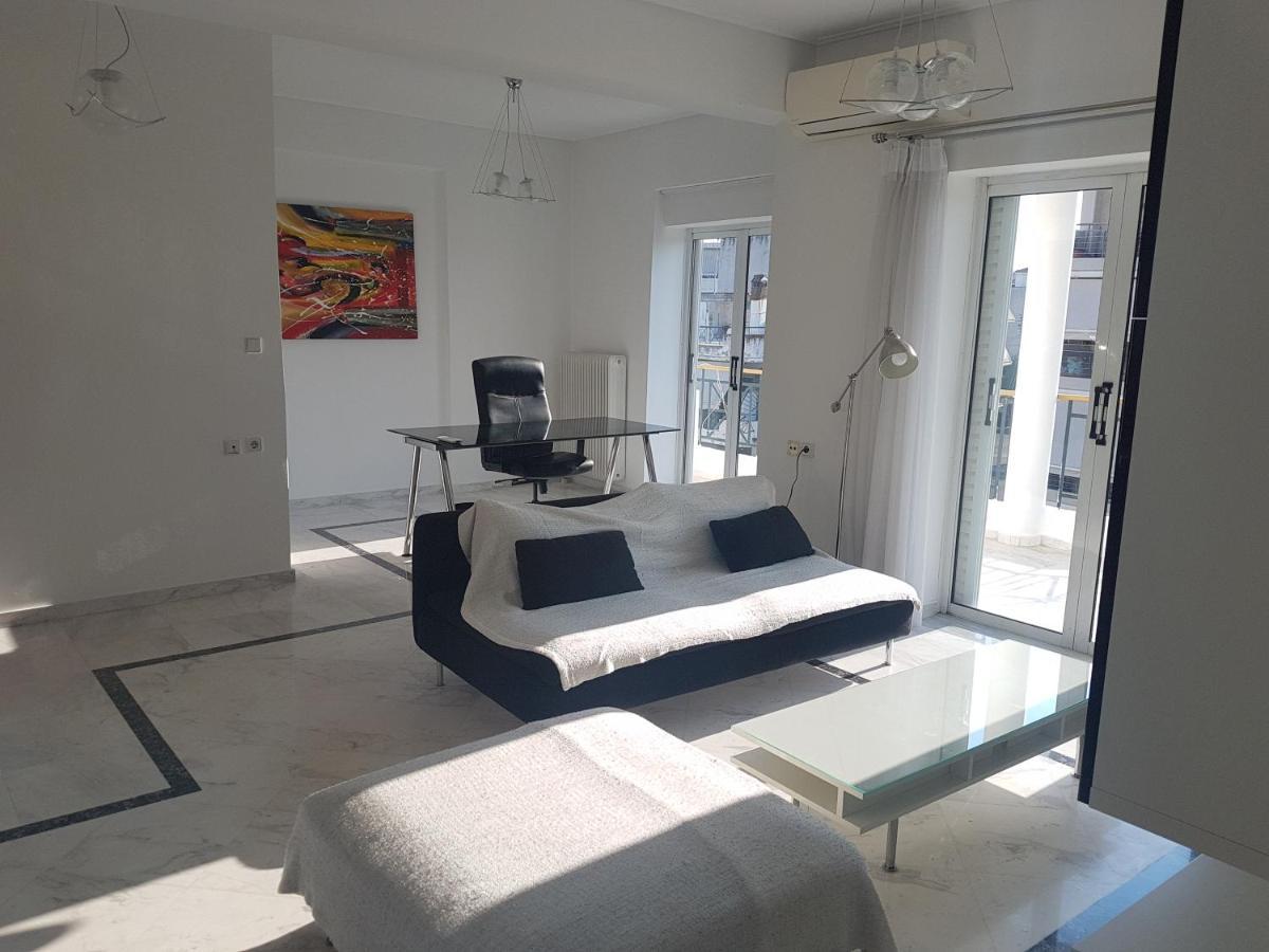 Nn Larisa Deluxe Apartment Buitenkant foto